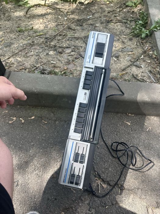 Магнітофон Philips