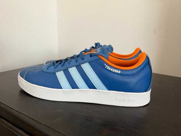 Кросівки Adidas 25.5