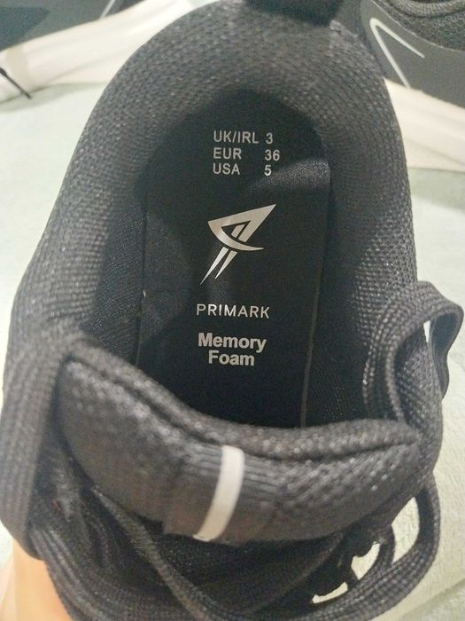 sapatinhas desportiva