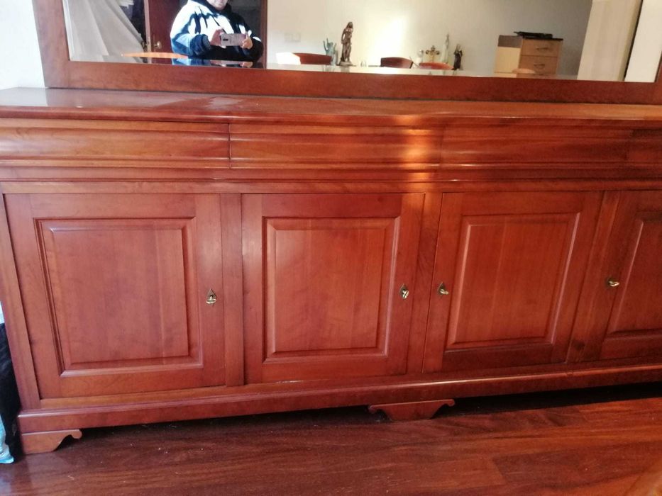 Sala Jantar Completa Cerejeira (mesa, cadeiras, aparador, espelho)