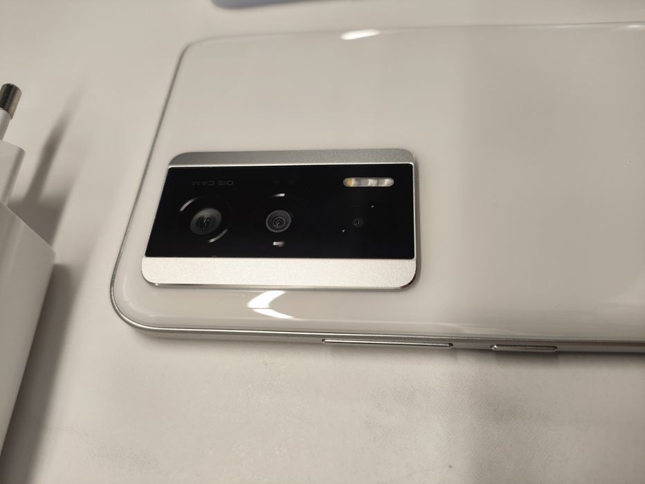 poco f5 pro white 12/256GB amoled 5G