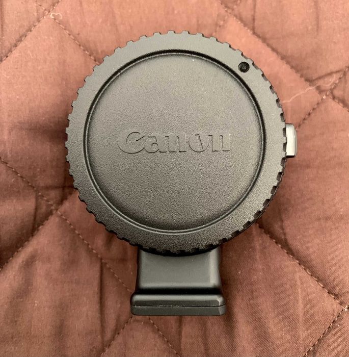 Adaptador Commlite CM-EF-NEX de lentes EF/EFs para câmeras E