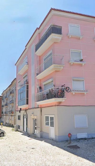 Apartamento T1 em Águas Livres, Amadora - Imóvel para investimento