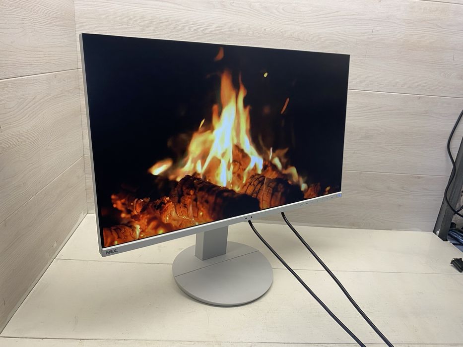 Монітор NEC MultiSync EA271F 27"  колонки 1920×1080 Full HD