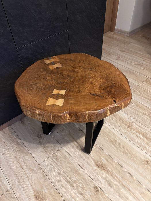 Stolik kawowy z naturalnego plastra dębu ręcznie robiony