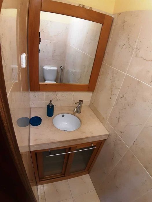 T2 com garagem e cozinha equipada em Celas