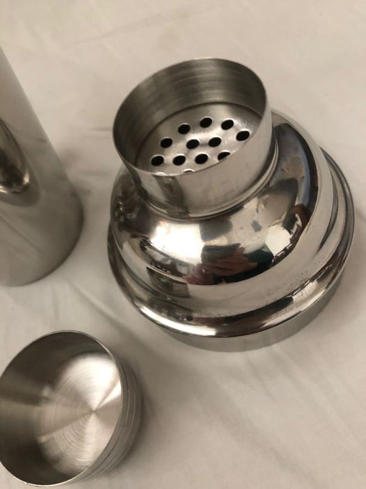 Шейкер профессиональный  0,8 L новый Нерж 18/8 для бармена