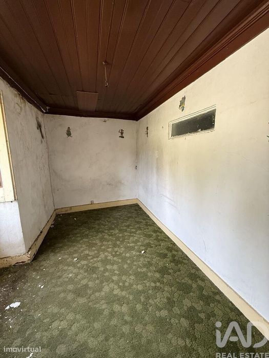 Casa / Villa T2 em Lobrigos e Sanhoane de 280 m2