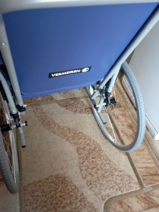 Инвалидний визок до 120 кг з туалетом