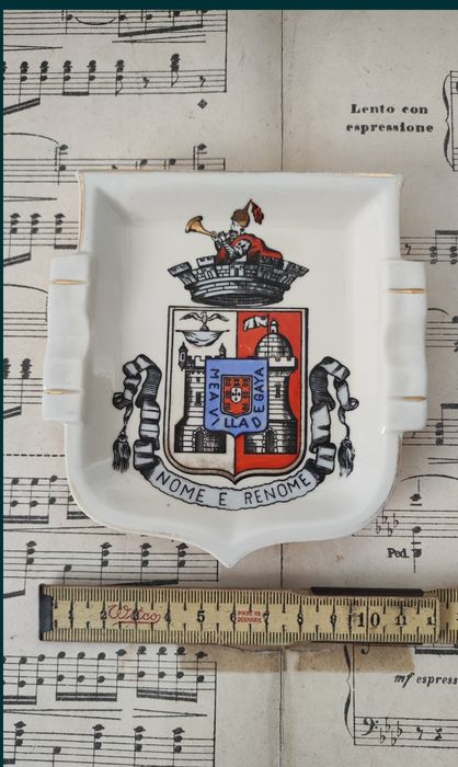 Cinzeiro Brasão Vila Nova de Gaia Antigo