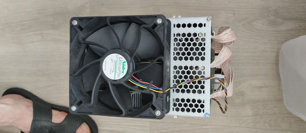Асик Antminer D3.+ Блок питания.
