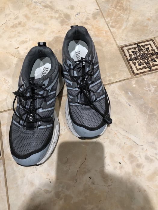 Кросівки на хлопчика.