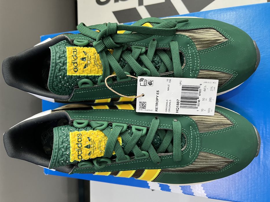 Кросівки чоловічі Adidas RETROPY E5