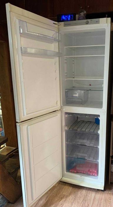 Двокамерний холодильник Snaige Б/У