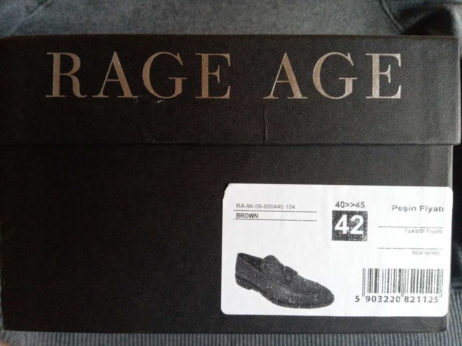 Мужские стильные туфли кожаные коричневые лакированные