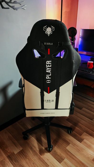 Fotel gamingowy Diablo Player 2.0