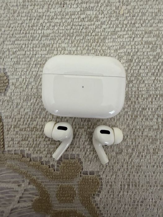 Продам оригинал AirPods Pro 1 Поколения