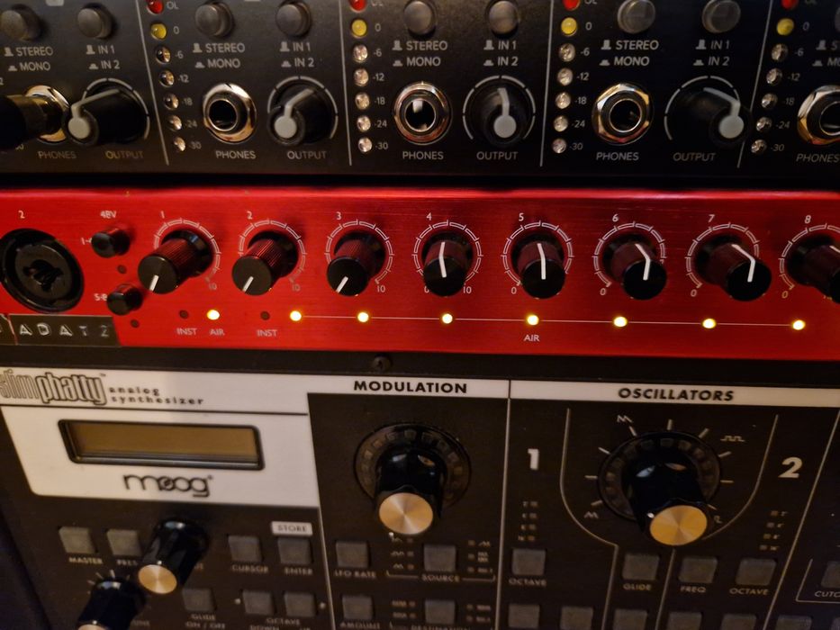 Focusrite Clarett 8pre Thunderbolt 2