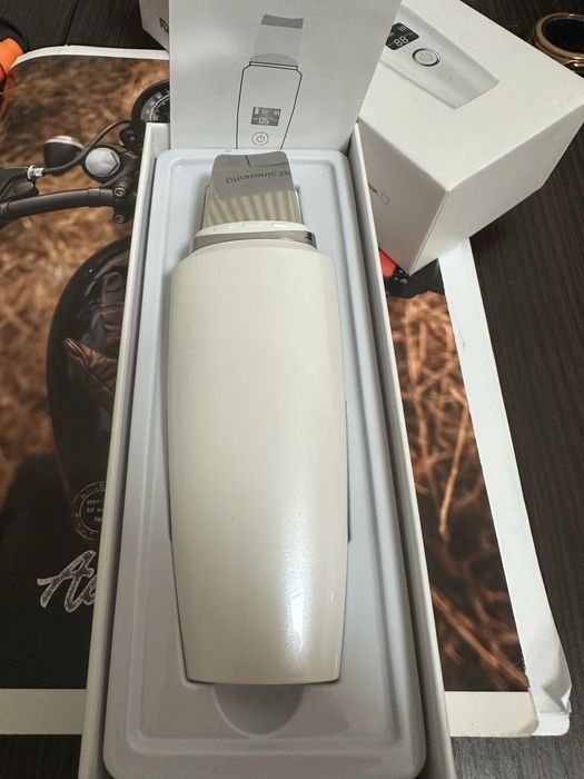 Ультразвуковой скрабер Ultrasonic Skin Cleaner LED