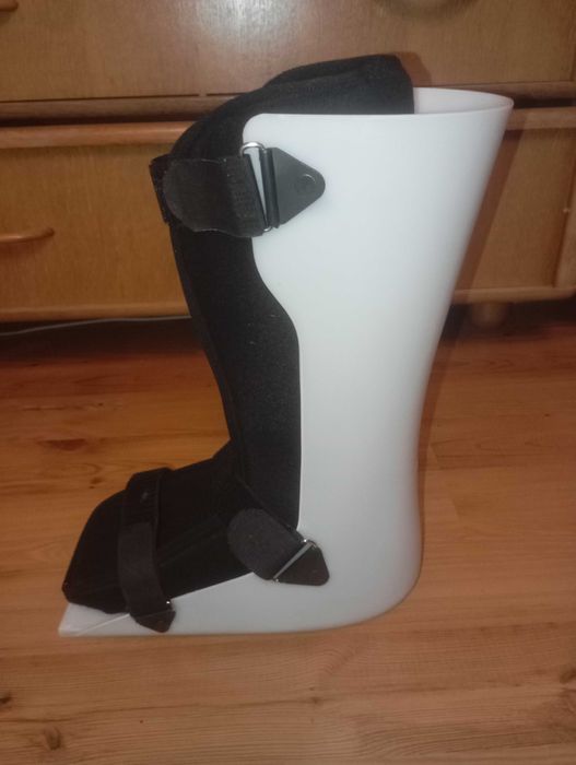 Сапог ортопедичний