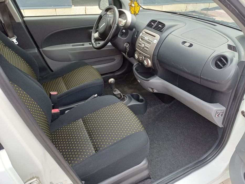 Witam mam do sprzedania Daihatsu Sirion 1.3 bezyna klima