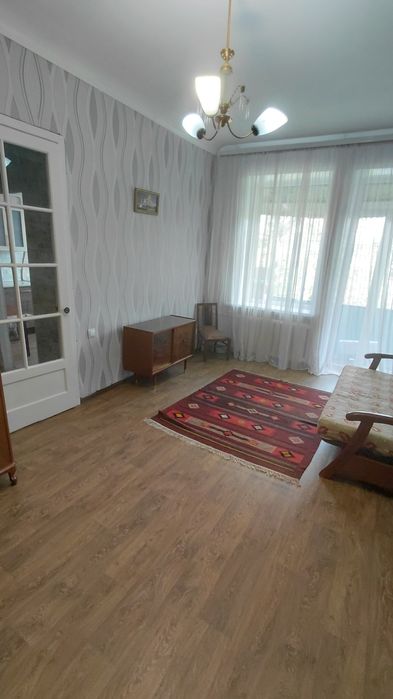 Здається 1-кім квартира в Вознесенівському районі.