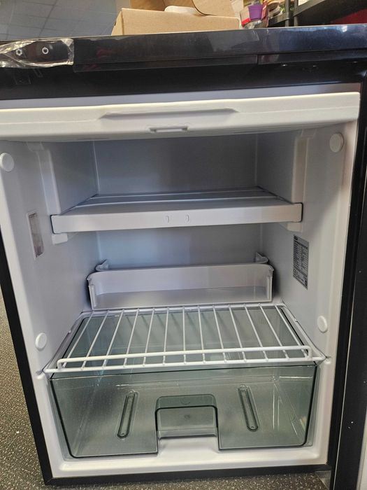 Lodówka kompresorowa MC Camping -65L