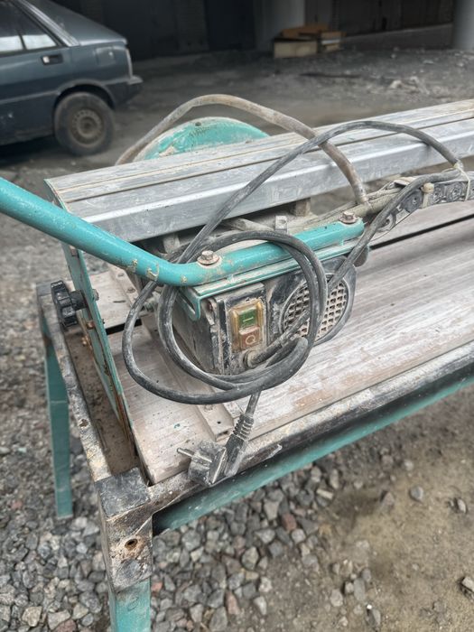 Плиткорез электричний Sturm TC9822U