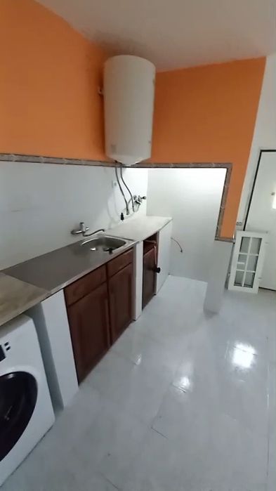 Moradia T2 para Alugar – Barbas (Merceana, Alenquer)