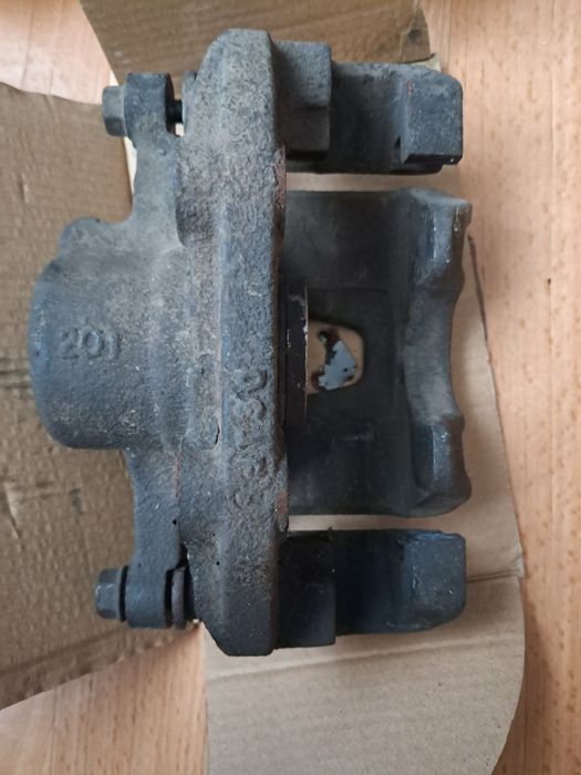 продам 2 суппорта на Ланос 1.5 під ремонт