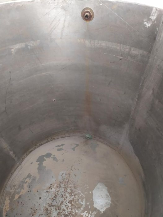 Бак з нержавіючої сталі