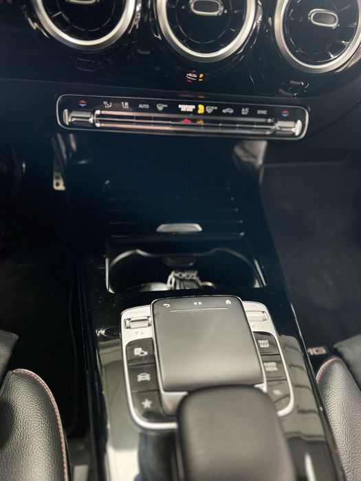 Mercedes A180 d AMG Line