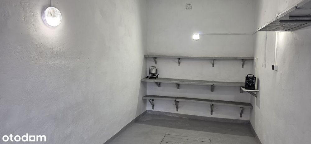 Garaż do wynajęcia duży z kanałem i prądem po remoncie 18 m². - Widok 5