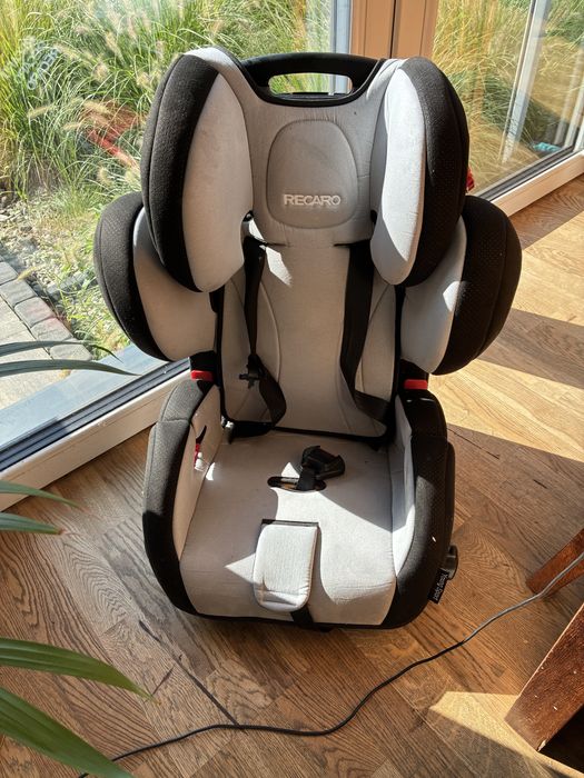 Fotelik Recaro Young