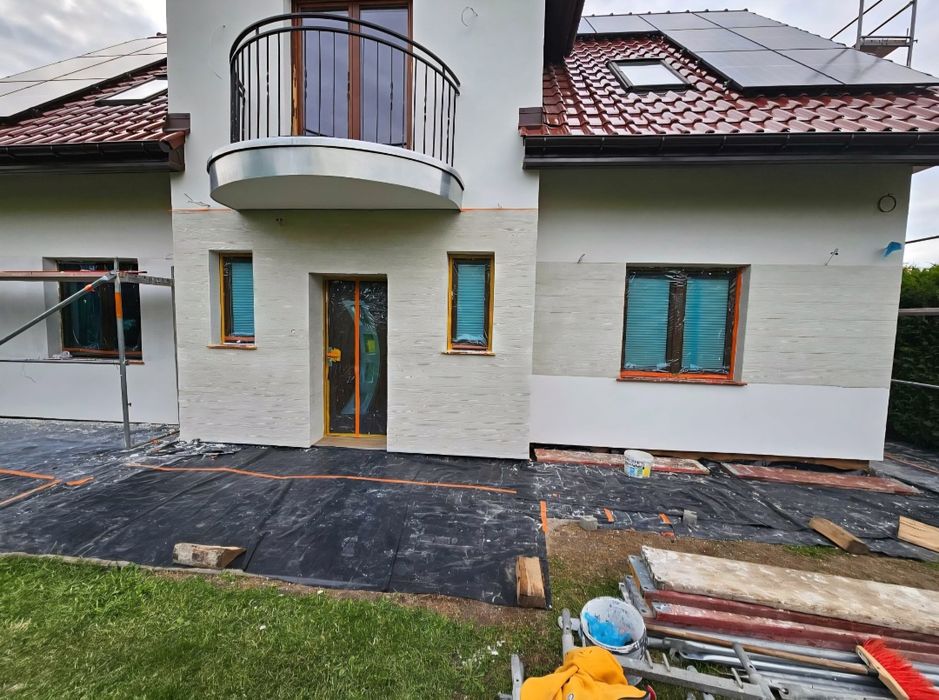 Elewacje oraz Wykończenia Wnętrz.
