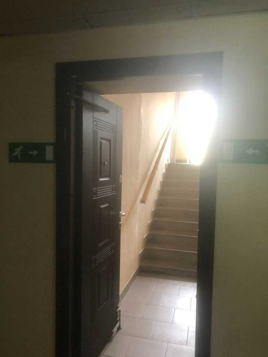 Хотів, вул.Партизанська, оренда приміщення 18 кв.м.