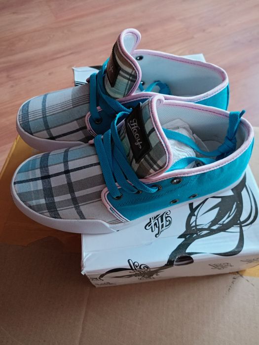 Trampki damskie sportowe