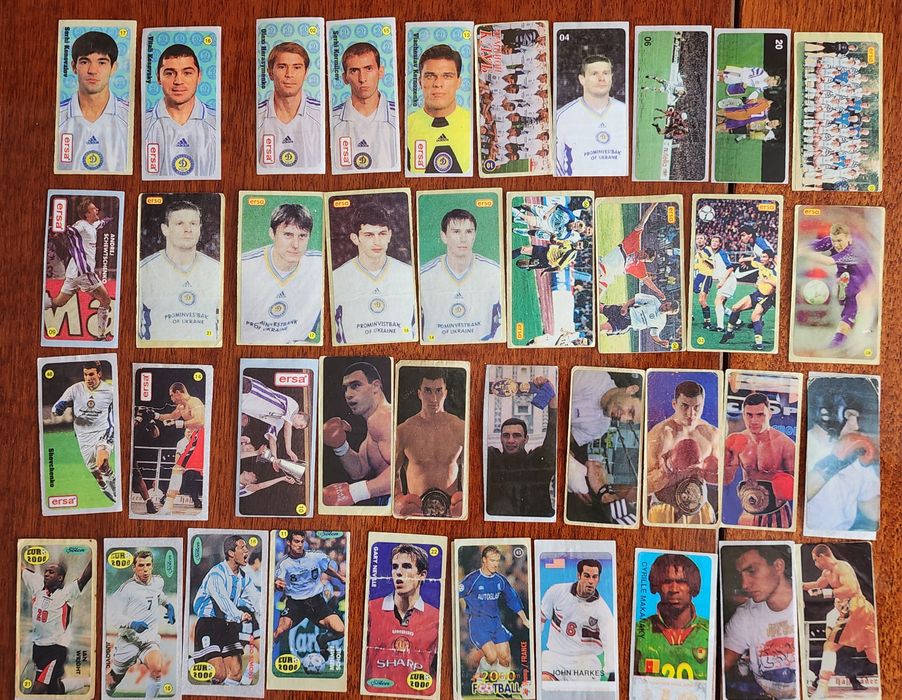 Продам наклейки,обертки от жвачки из 90х