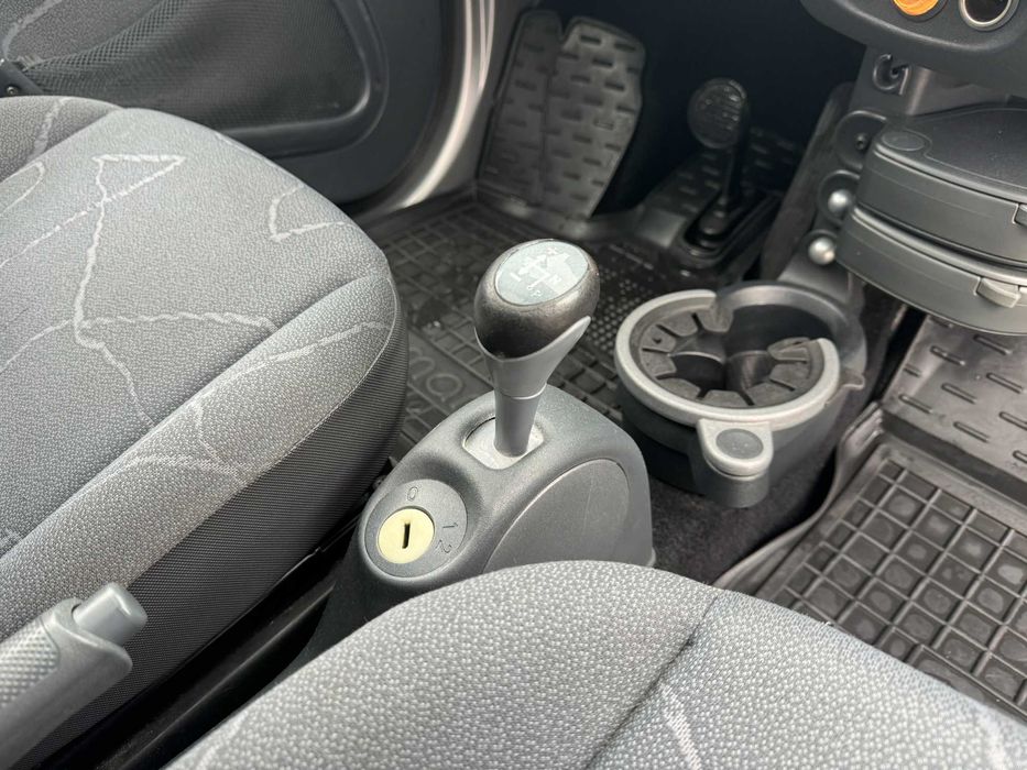 Smart Fortwo 2003 0.7 турбо в прекрасному стані