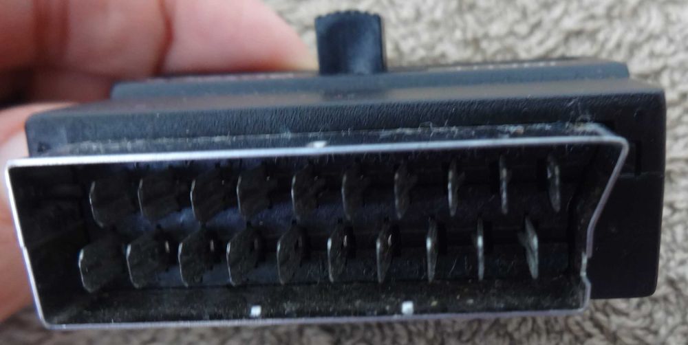 SCART Adapter (Input / Output)64737957160451122