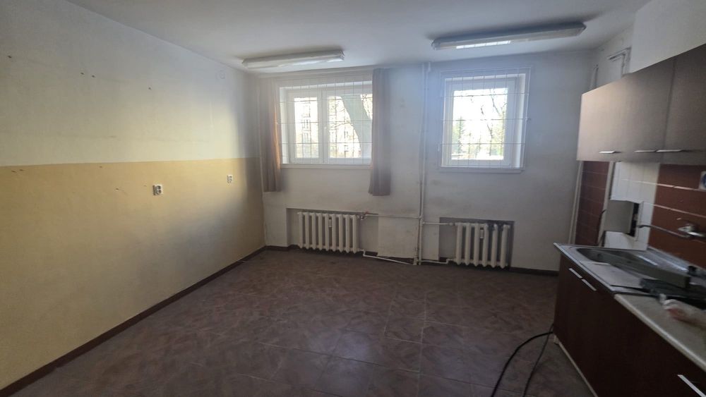 Lokal usługowy bądź mieszkaniowy