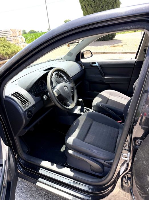Volkswagen Polo 1.2 Gasolina | 2007 | 150 000 km | AC | 5 Portas