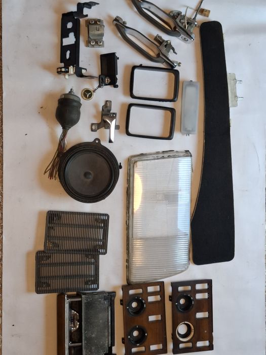 Запчасти , делали салона Мерседес w126