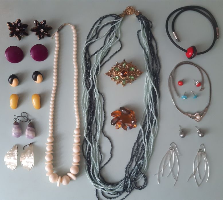 Намисто  з натуральних перлив. Біжутерія