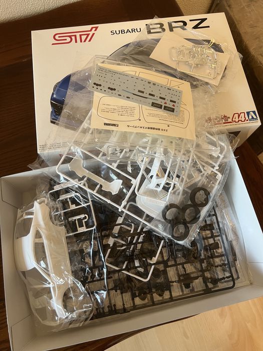 AOSHIMA: Subaru (2012) STI ZC6 BRZ 1/24 масштабная модель субару тойот