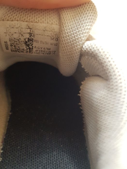 Кросовки Adidas 25р