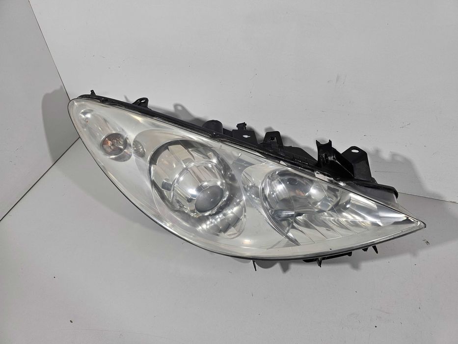 Peugeot 307 Lift FL Lampy Przód Przednie Komplet Lewa + Prawa Europa