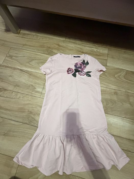 Sukienka rozkloszowana