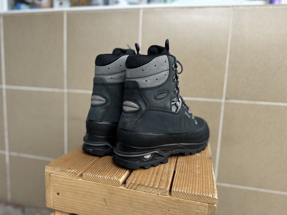 Lowa ботінки черевики трекінгові термо непромокачі merrel Salomon