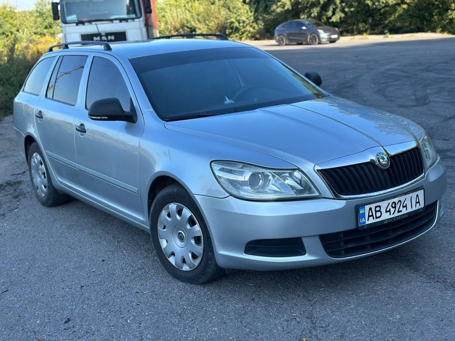 Продам Шкоду Октавія